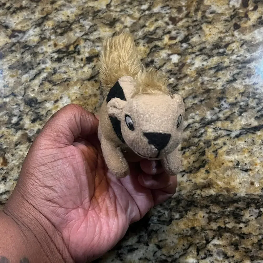Outward Hound Hide-A-Squirrel Puzzle Plush Toys Dogs‎ 7”